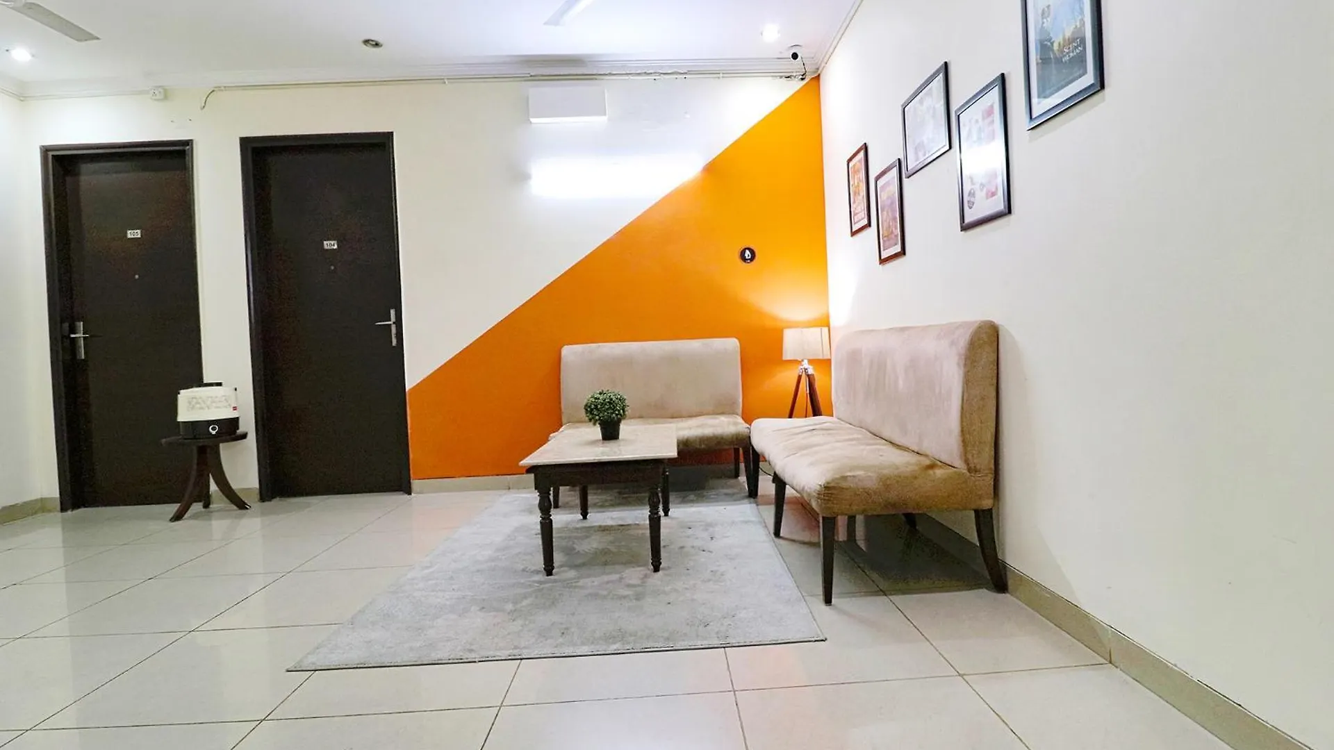 *** 호텔 Fabhotel Tipssy Inn 020 구르가온 인도